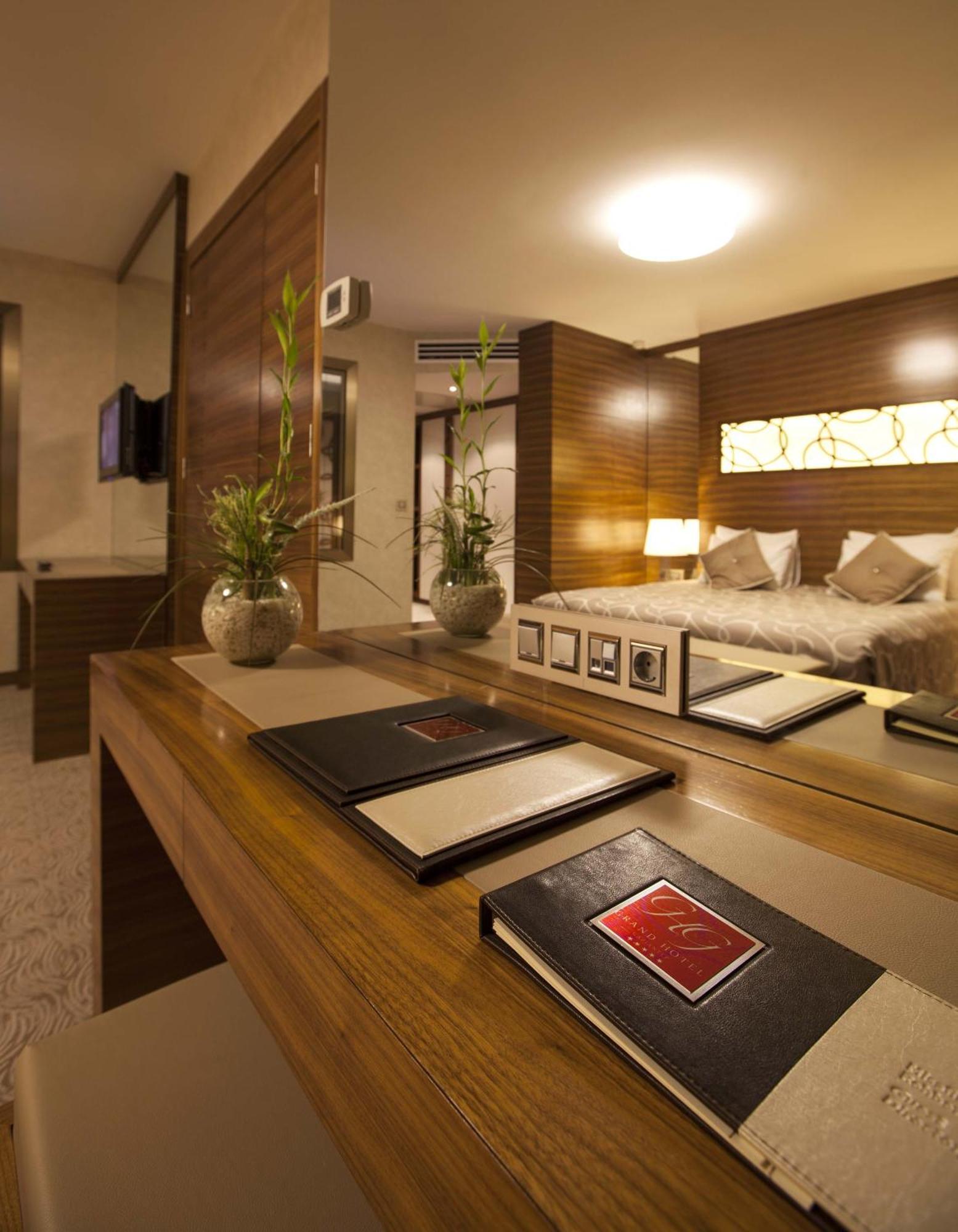 Grand Hotel Gaziantep Eksteriør bilde